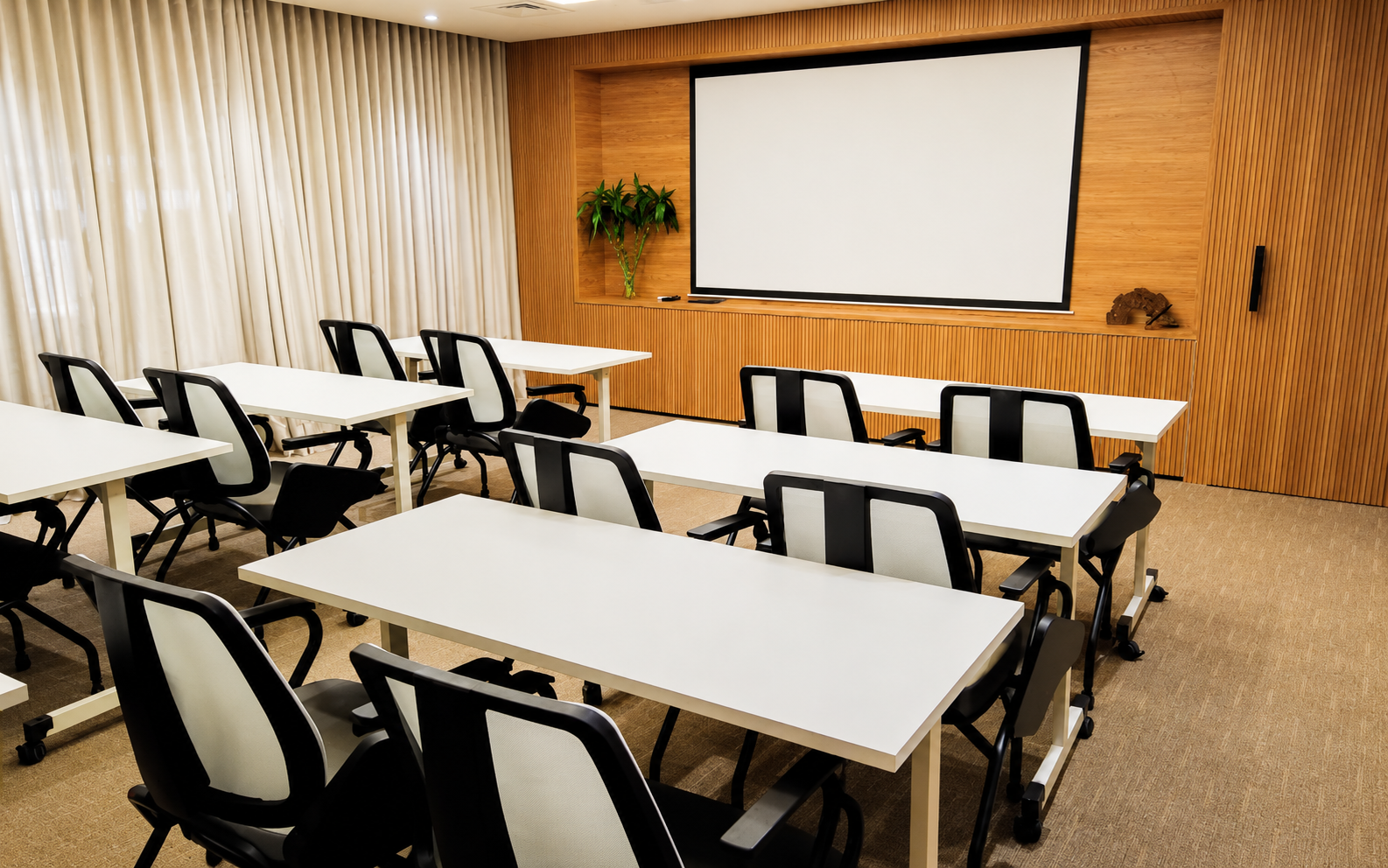 Auditório do Workspace TheNeil para workshops e treinamentos